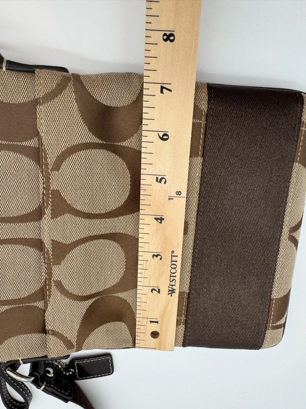Coach Signature Canvas Crossbody Bag in Brown new